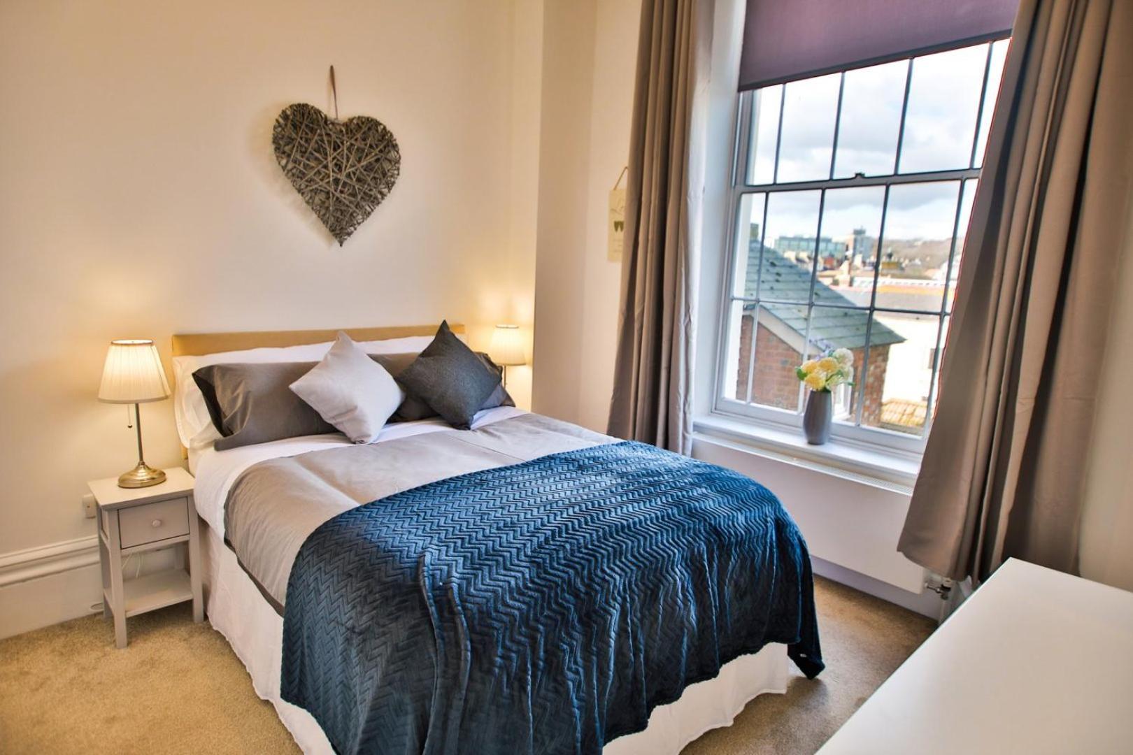 40B Wellington Suites Hastings Bagian luar foto